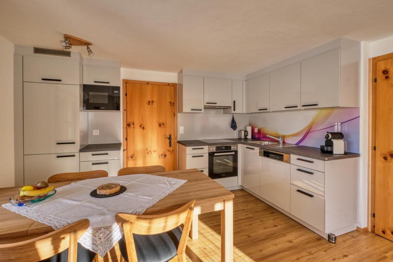 Chasa Plajet Apartment Ramosch Exterior foto